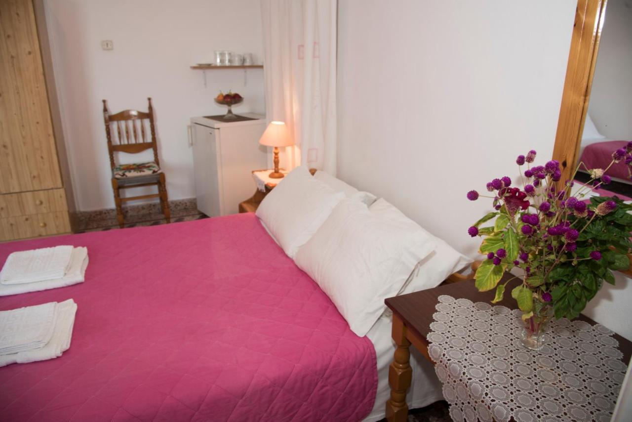 Damianos Rooms Adamantas  Dış mekan fotoğraf