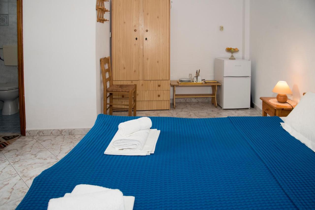 Damianos Rooms Adamantas  Dış mekan fotoğraf