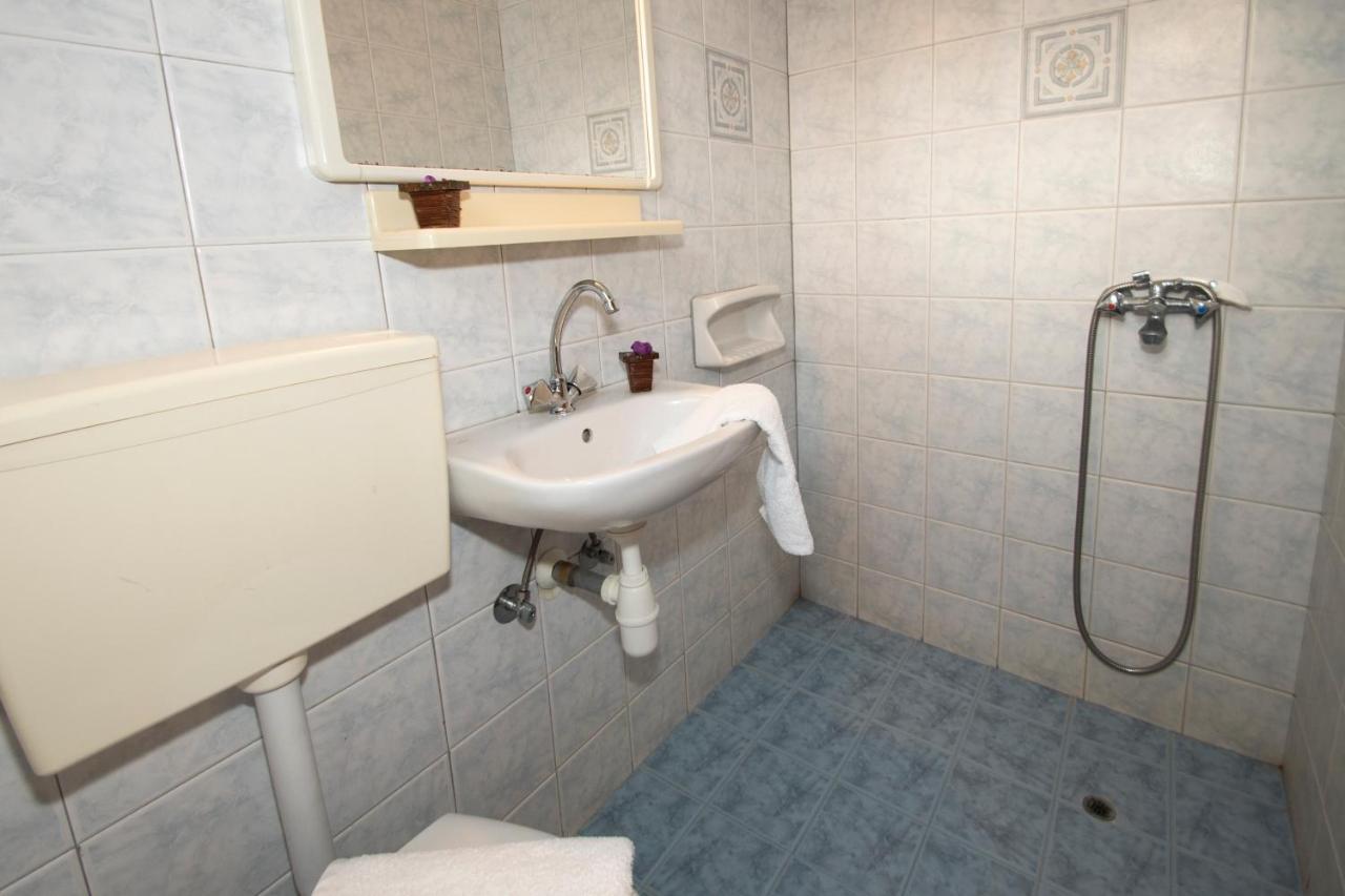 Damianos Rooms Adamantas  Dış mekan fotoğraf