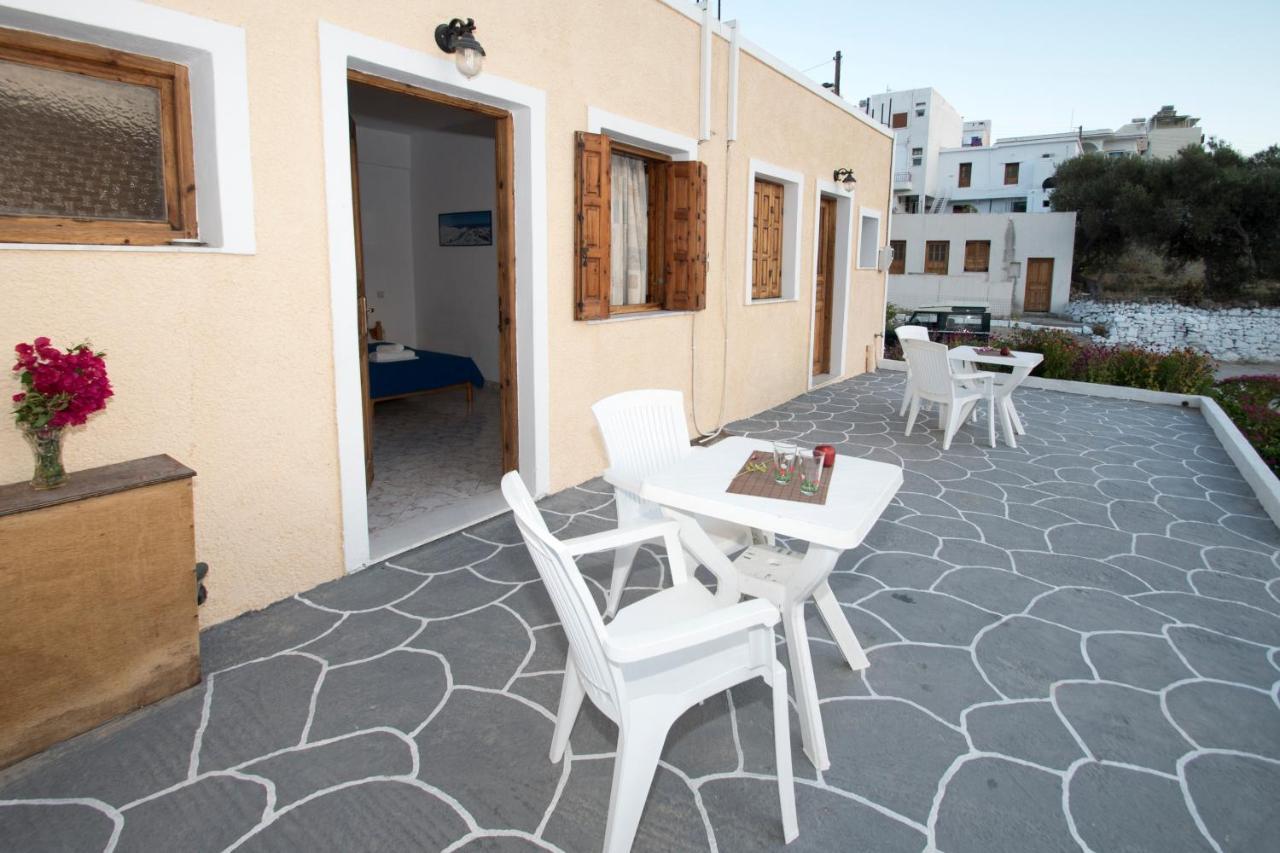 Damianos Rooms Adamantas  Dış mekan fotoğraf