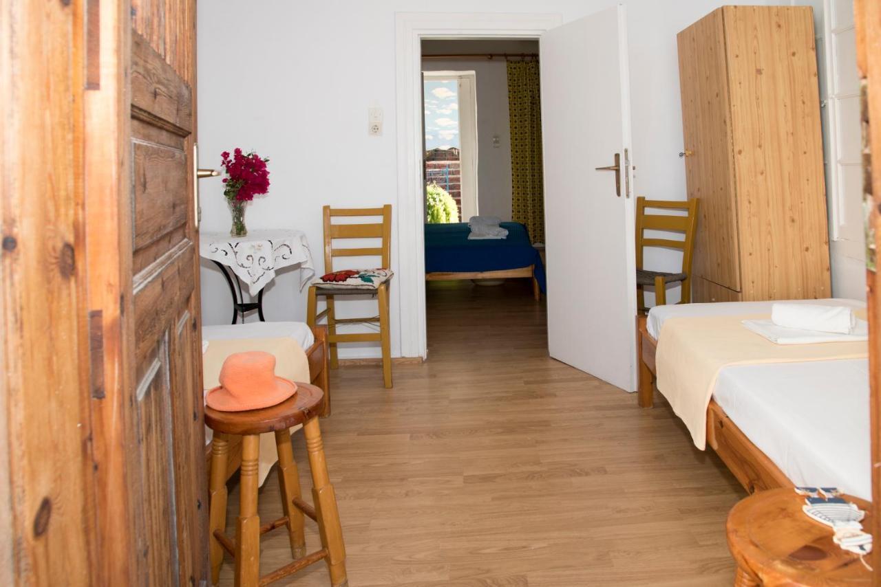 Damianos Rooms Adamantas  Dış mekan fotoğraf