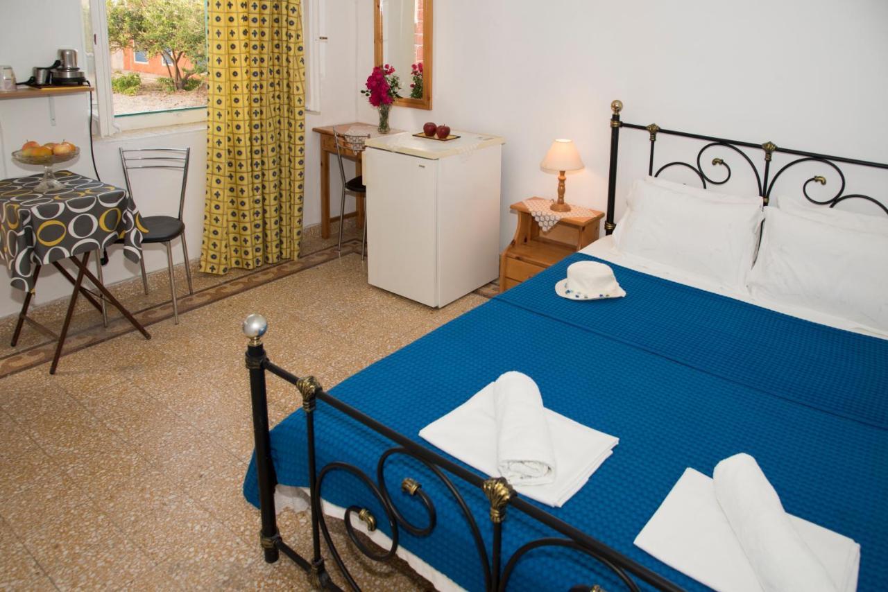 Damianos Rooms Adamantas  Dış mekan fotoğraf